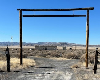 2285 Old Victory Hwy, Lovelock, NV 89419