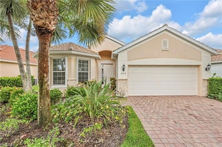 8419 Benelli Ct, Naples, FL 34114