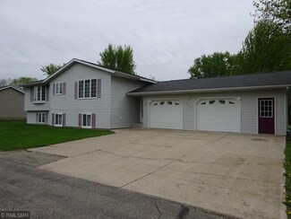 113 Railroad Dr, Minneota, MN 56264