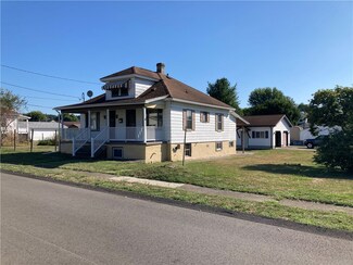 111 Cedar St, Masontown, PA 15461