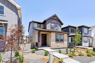 8787 Whiteclover St, Littleton, CO 80125