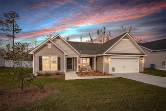 181 Acorn Dr, Brunswick, GA 31525