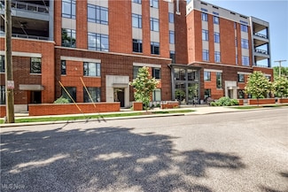 2044 Random Rd Unit 303, Cleveland, OH 44106