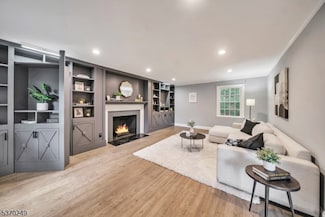 359 Dogwood Way, Mountainside, NJ 07092