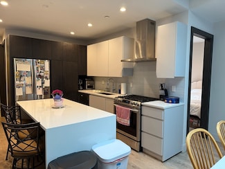 2 Roseclair St Unit 3, Dorchester, MA 02125