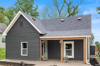 1021 W 7th St, Bloomington, IN 47404