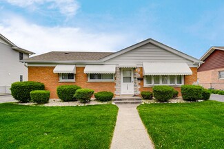 11025 Princess Ave, Chicago Ridge, IL 60415