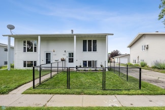 2350 20th Ave S, Fargo, ND 58103