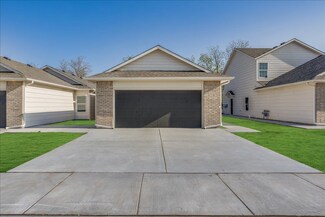 1721 S Limuel Cir, Wichita, KS 67235