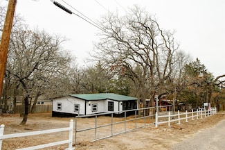 53 Wembley Rd, Gordonville, TX 76245