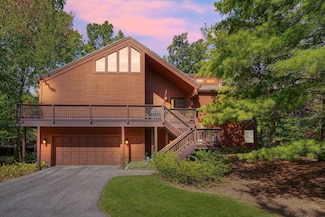 423 Hickory Ln, Westerville, OH 43081
