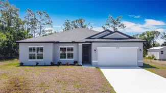 3471 Henderson Ln, North Port, FL 34286