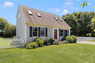 208 W View Rd, Middletown, RI 02842