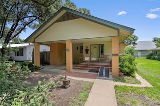 1805 Eubank St, Georgetown, TX 78626