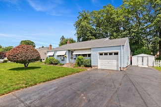 132 Grande Rd, East Hartford, CT 06118