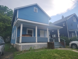 15 Clinton St Unit 13, Walden, NY 12586