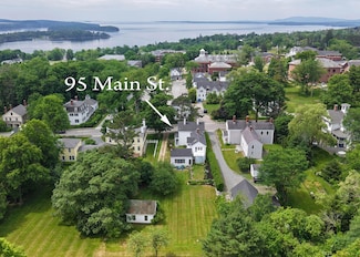 95 Main St, Castine, ME 04421