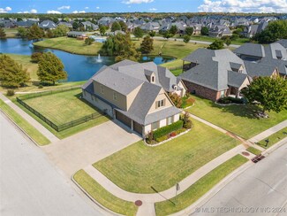 125 W 128th St S, Jenks, OK 74037