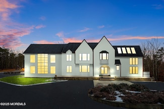 381 Monmouth Rd, Freehold, NJ 07728
