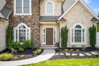 119 Creekview Ct, Lynchburg, VA 24502