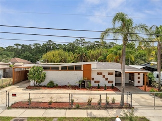2303 Bonneville Dr, Orlando, FL 32826
