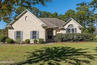 102 Whimbrel Way, Hampstead, NC 28443