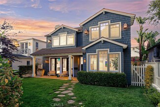 569 35th St, Manhattan Beach, CA 90266