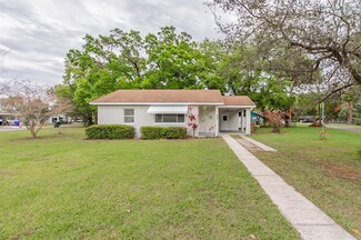 1854 Salem Rd, Lakeland, FL 33803
