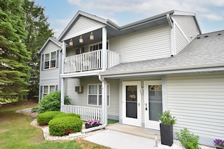 724 Worthington Ct Unit 3-A, West Bend, WI 53090