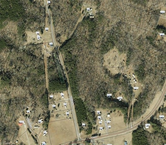 1770 Pryor Rd, Pelham, NC 27311