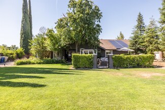 2753 W Mesa Ave, Fresno, CA 93711