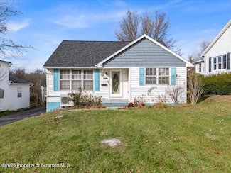 43 1/2 Mccord St, Tunkhannock, PA 18657