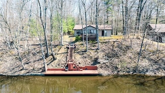 1135 Lake Vue Dr, Roaming Shores, OH 44085