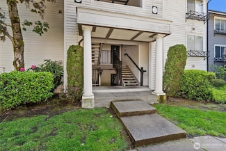 15415 35th Ave W Unit B102, Lynnwood, WA 98087