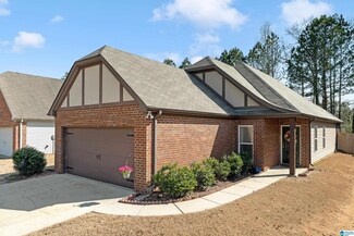 5243 Promenade Dr, Trussville, AL 35173