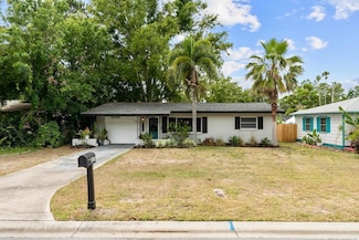 1526 San Mateo Dr, Dunedin, FL 34698