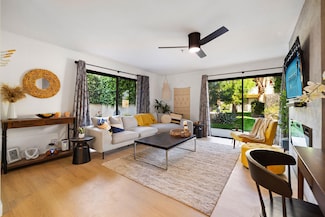 200 E Racquet Club Rd Unit 63, Palm Springs, CA 92262