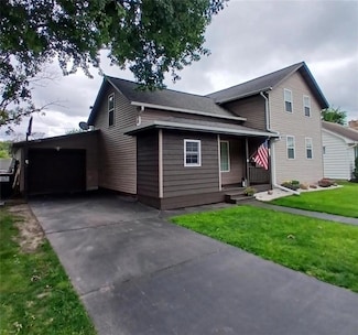 232 W Lincoln Ave, Fall Creek, WI 54742