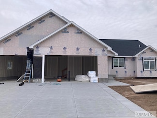 2071 Bellagio Dr, Ammon, ID 83401