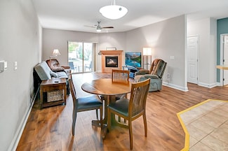 955 Liberty Blvd Unit 103, Sun Prairie, WI 53590