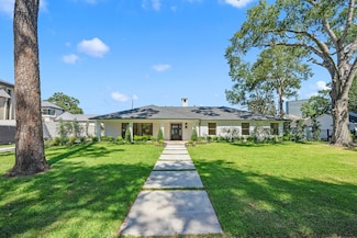 5658 Del Monte Dr, Houston, TX 77056