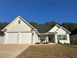 13937 Hemlock Dr, Northport, AL 35475