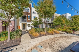 1010 Alkali Ln, Sacramento, CA 95814