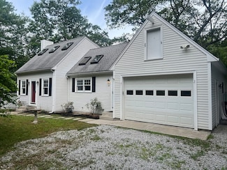 22 Warren Ln, Weston, MA 02493