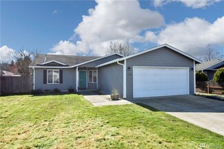 136 Balboa Loop, Kelso, WA 98626