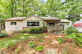 4705 Winnequah Rd, Monona, WI 53716