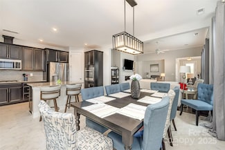 7025 Overjoyed Crossing, Charlotte, NC 28215