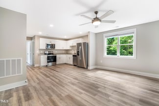 303 Linwood St Unit 106, Apex, NC 27502