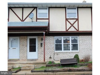 23 Seltzer Ave, Womelsdorf, PA 19567