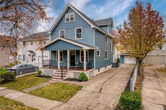 1563 Winchester Ave, Lakewood, OH 44107